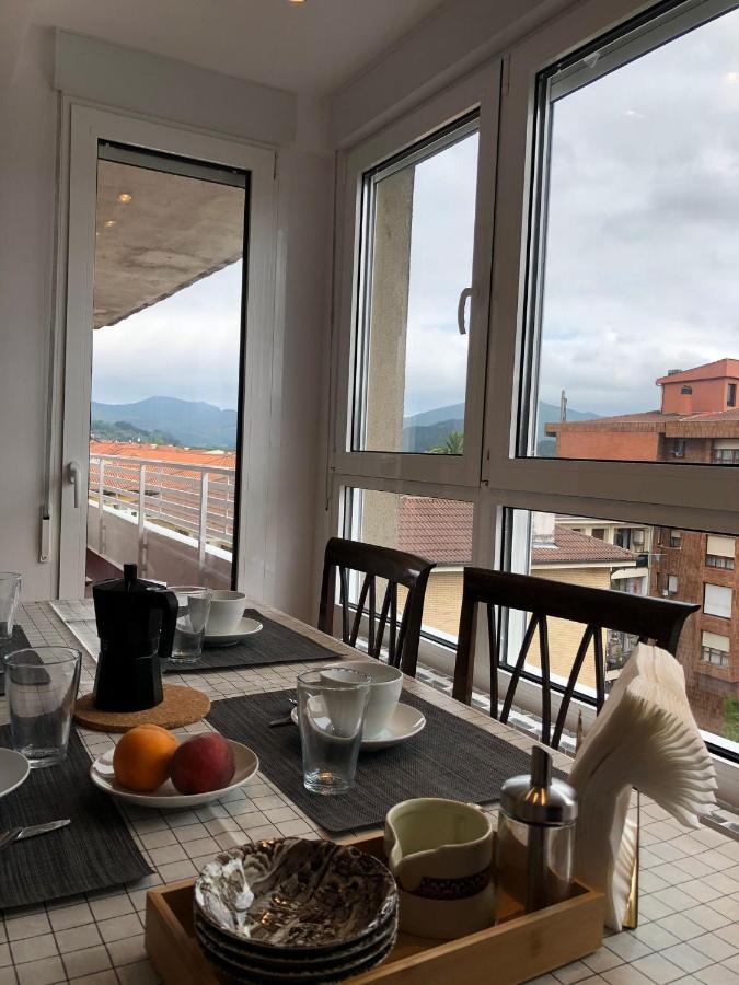 Appartamento Piso céntrico y tranquilo en Gernika Esterno foto