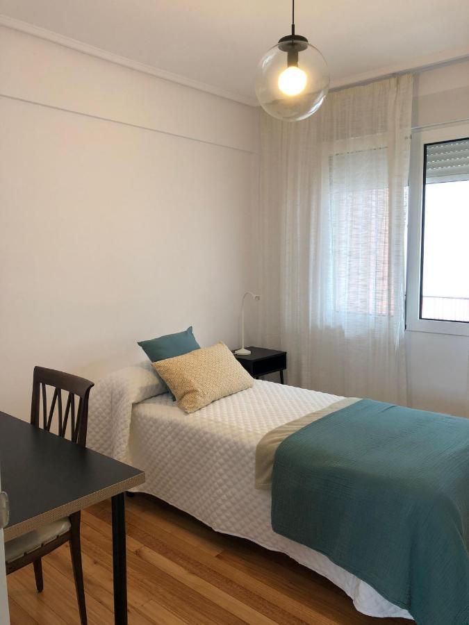 Appartamento Piso céntrico y tranquilo en Gernika Esterno foto